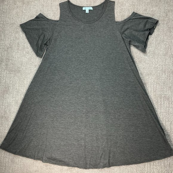 She & Sky Gray Short Sleeve Cold Shoulder Dress Size Small Soft Knee length - Picture 1 of 7